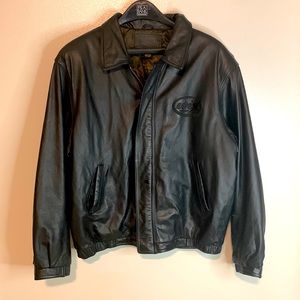 Port Authority men’s leather bomber jacket size XL in excellent condition